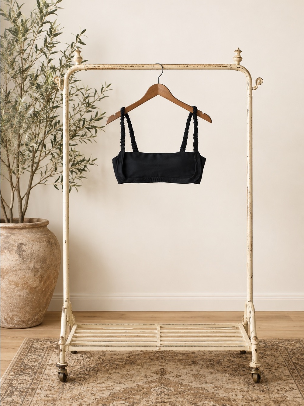 Women's Black Bralette with Twisted Straps / Black Bikini XS